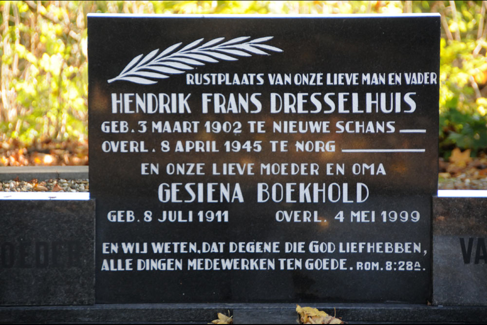 Graf van Hendrik Frans Dressehuis en Gesiena Boekhold op de begraafplaats te Nieuweschans. Bron: Graftombe.nl.